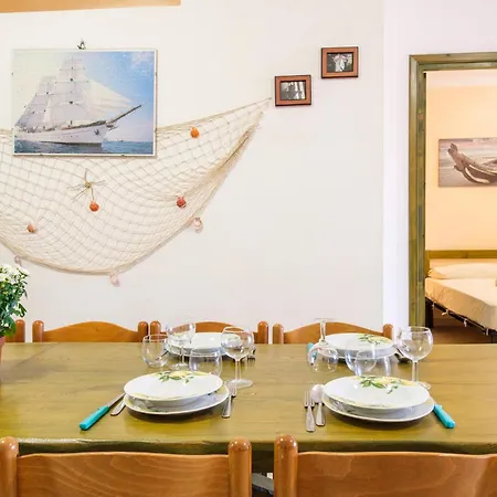 Amazing In With Kitchen Holiday home Torre dei Corsari
